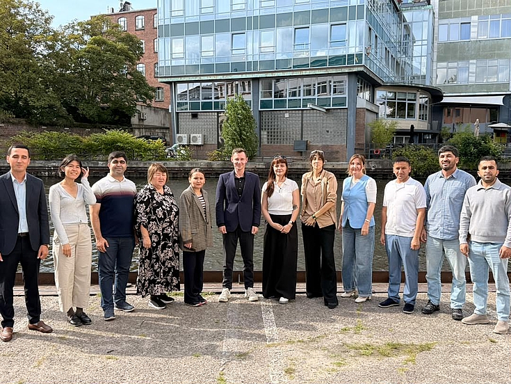 Участники делегации, сотрудники ФХЗ в ЦА и тренер Хелена Черович (CEMUNE)